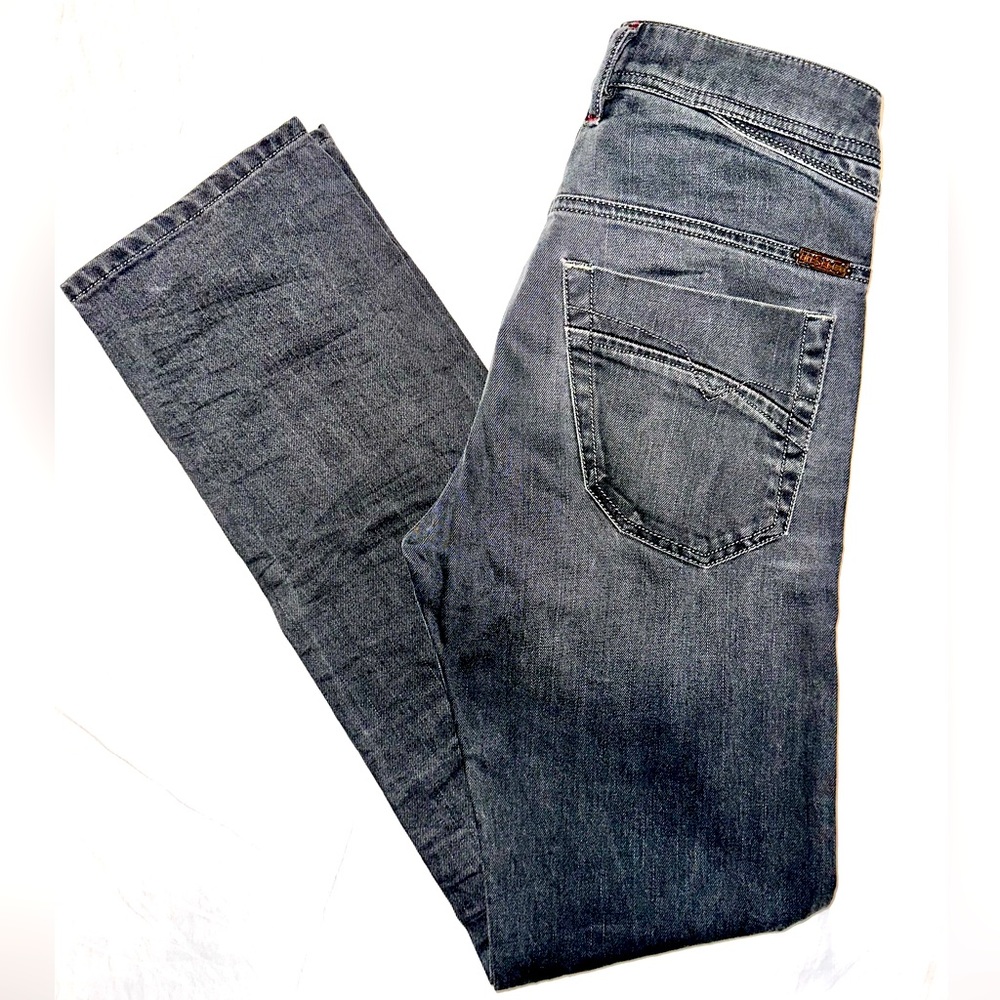 Men’s Authentic Diesel Slim-Tapered Jeans (Iakop) Size 30
